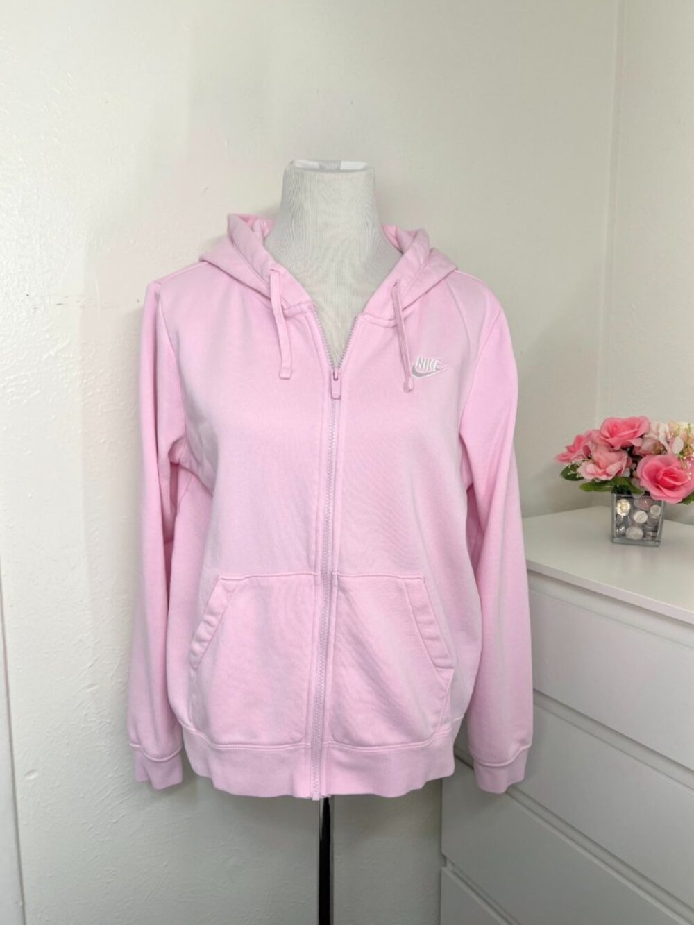 Nike Women's Club Fleece Full-Zip Hoodie - Pastel Pink - Medium